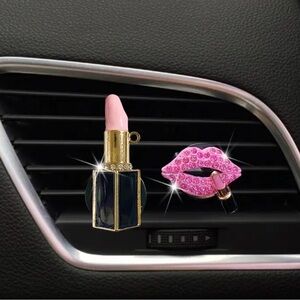 Car Vent Air Freshener NWT w/Aromatherapy Inserts Pink Lipstick and Lip Design